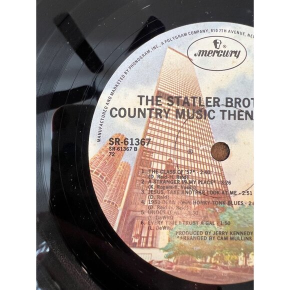 The Statler Brothers Vinyl Record "Country Music Then And Now" Album SR-61367 - Picture 3 of 5